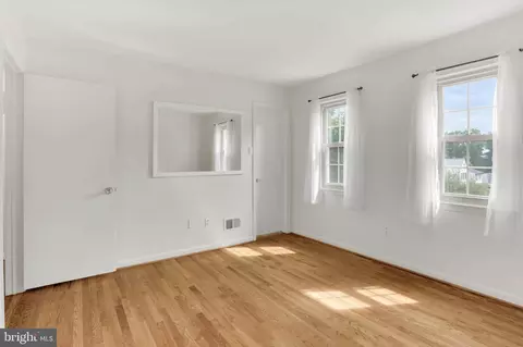 12608 Garden Gate Rd, Silver Spring, MD 20902 photo 16
