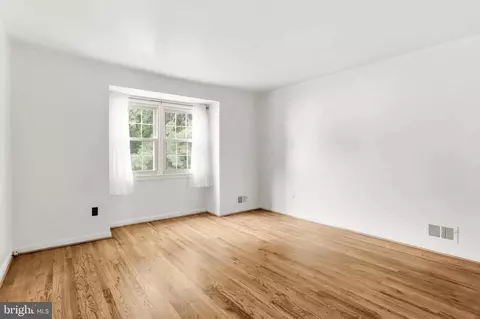 12608 Garden Gate Rd, Silver Spring, MD 20902 photo 19