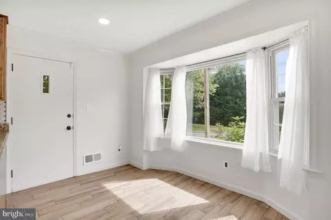 12608 Garden Gate Rd, Silver Spring, MD 20902 photo 11