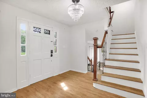 12608 Garden Gate Rd, Silver Spring, MD 20902 photo 3
