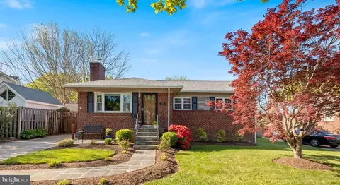 5002 Flanders Ave, Kensington, MD 20895