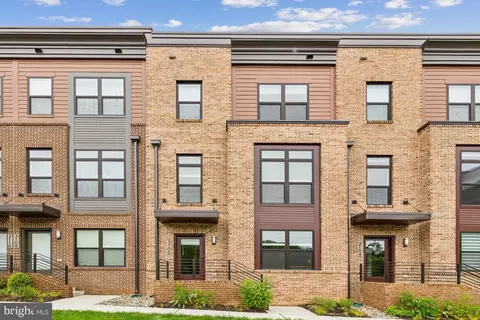 3106 Royal Fern Pl, Rockville, MD 20852