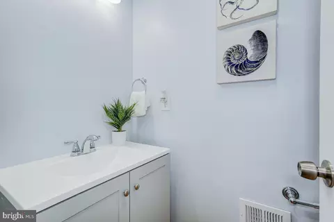 2654 Cory Ter, Silver Spring, MD 20902 photo 18