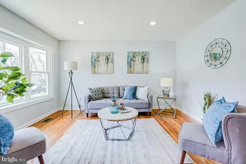 2654 Cory Ter, Silver Spring, MD 20902 photo 4