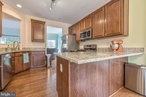 Kitchen - 3334 Castle Ridge Cir #8, Silver Spring, MD 20904 photo 1 of 4