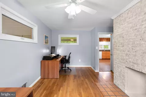 2424 Seibel Dr, Silver Spring, MD 20905 photo 32
