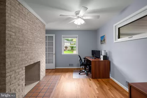 2424 Seibel Dr, Silver Spring, MD 20905 photo 30
