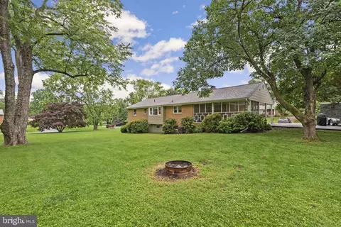 2424 Seibel Dr, Silver Spring, MD 20905 photo 43