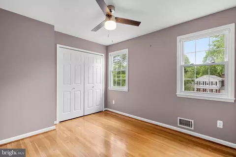 Bedroom - 14201 Ansted Rd, Silver Spring, MD 20905 photo 2 of 6