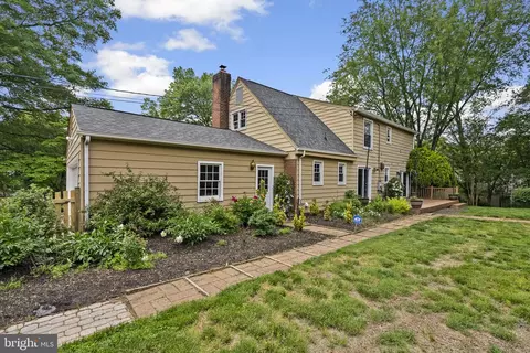 Exterior - 14201 Ansted Rd, Silver Spring, MD 20905 photo 6 of 7