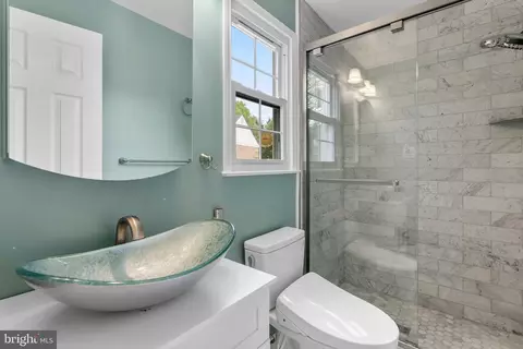 Bath - 14201 Ansted Rd, Silver Spring, MD 20905 photo 3 of 4