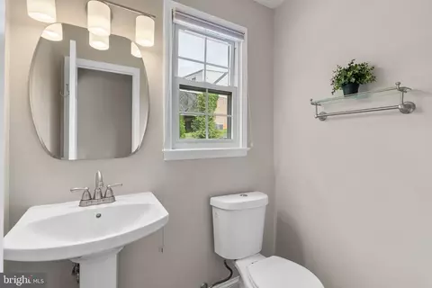 Bath - 14201 Ansted Rd, Silver Spring, MD 20905 photo 1 of 4