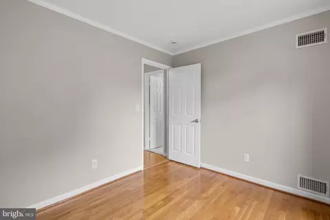 Bedroom - 14201 Ansted Rd, Silver Spring, MD 20905 photo 4 of 6