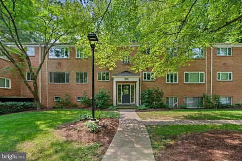 10501 Montrose Ave #M-101, Bethesda, MD 20814