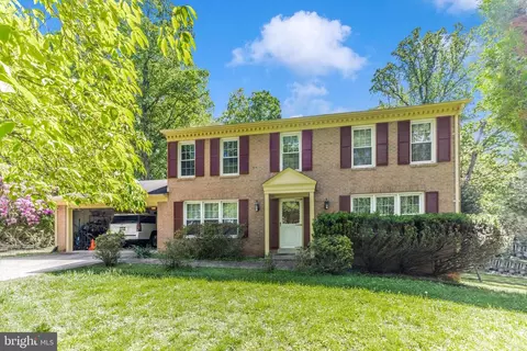 6 Leonard Ct, Rockville, MD 20850