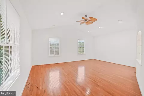 Living - 2003 Stratton Dr, Potomac, MD 20854 photo 6 of 8
