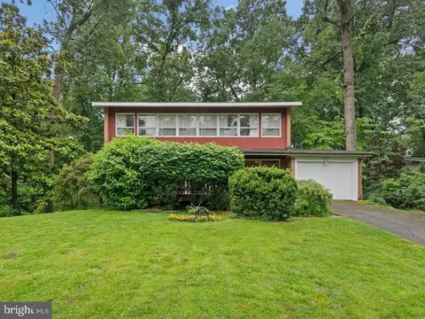 1007 La Grande Rd, Silver Spring, MD 20903