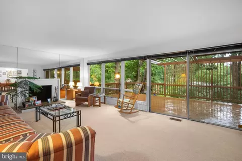 1007 La Grande Rd, Silver Spring, MD 20903 photo 13