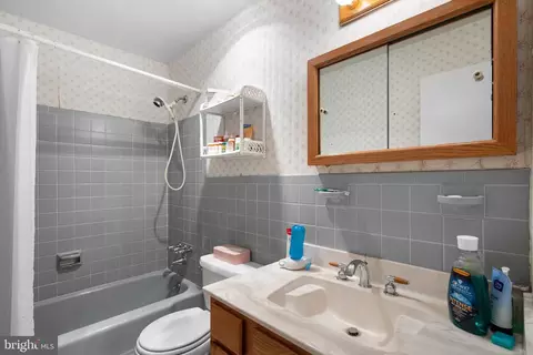 1007 La Grande Rd, Silver Spring, MD 20903 photo 27