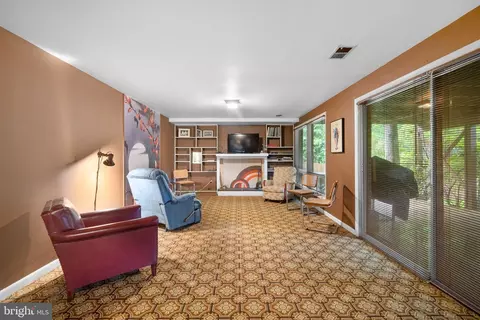 1007 La Grande Rd, Silver Spring, MD 20903 photo 33