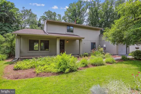 11628 Happy Choice Ln, North Potomac, MD 20878