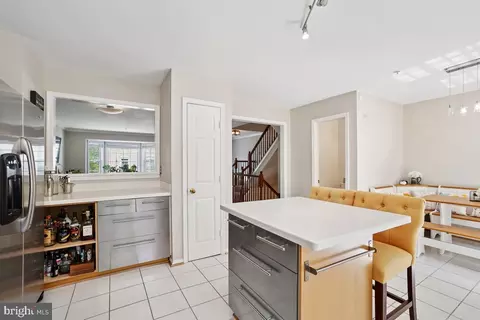 Kitchen - 14206 Plum Run Way, Silver Spring, MD 20906 photo 8 of 10
