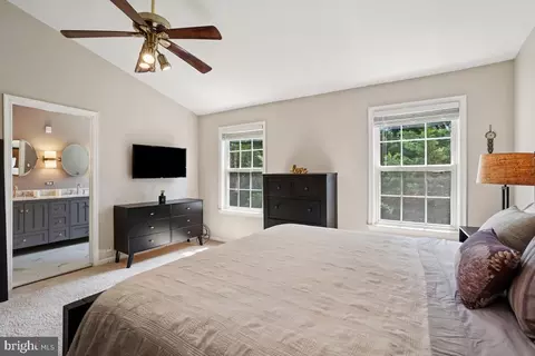 Bedroom - 14206 Plum Run Way, Silver Spring, MD 20906 photo 3 of 5
