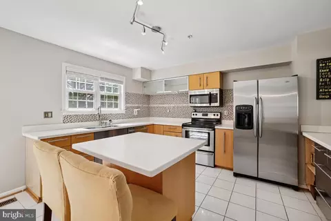 Kitchen - 14206 Plum Run Way, Silver Spring, MD 20906 photo 4 of 10