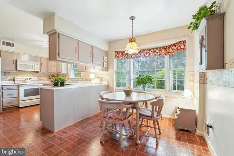 Kitchen - 15320 Durant St, Silver Spring, MD 20905 photo 1 of 4