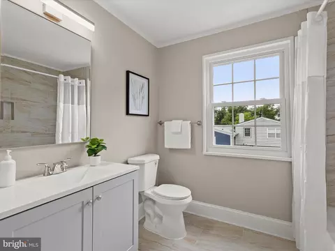 13214 Holdridge Rd, Silver Spring, MD 20906 photo 20