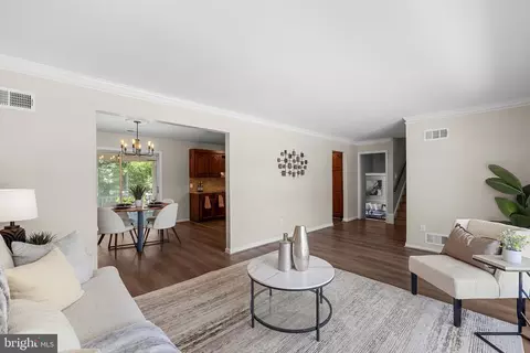 12516 Castleleigh Pl, Silver Spring, MD 20904 photo 7