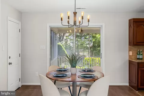 12516 Castleleigh Pl, Silver Spring, MD 20904 photo 10