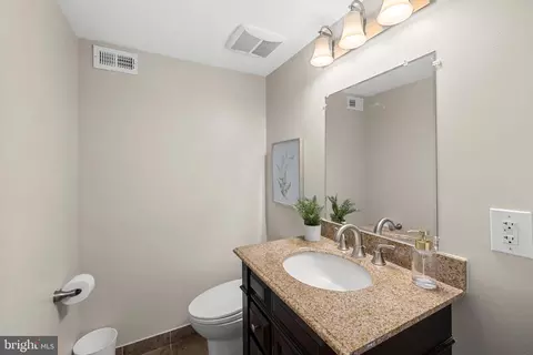 12516 Castleleigh Pl, Silver Spring, MD 20904 photo 31