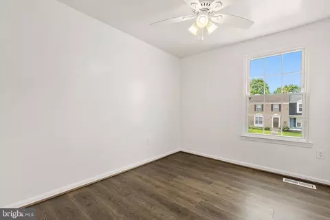 Bedroom - 15013 Dinsdale Dr, Silver Spring, MD 20906 photo 3 of 6