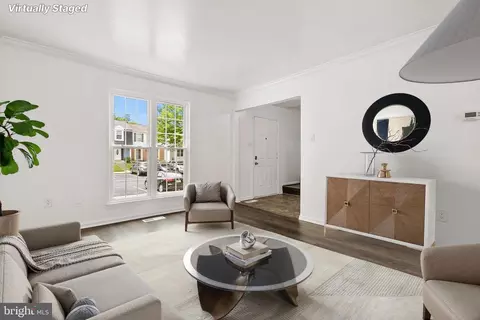Living - 15013 Dinsdale Dr, Silver Spring, MD 20906 photo 1 of 7