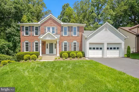 2224 Blue Valley Dr, Silver Spring, MD 20904