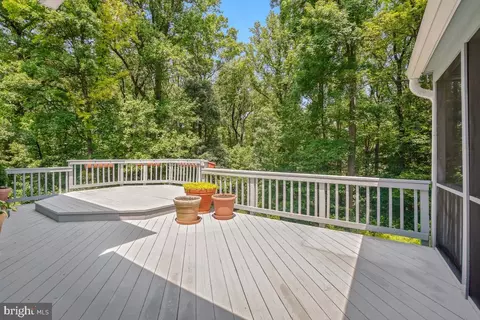 Exterior - 2224 Blue Valley Dr, Silver Spring, MD 20904 photo 6 of 9