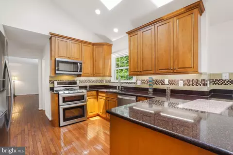 Kitchen - 2224 Blue Valley Dr, Silver Spring, MD 20904 photo 3 of 5