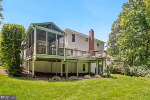 Exterior - 2224 Blue Valley Dr, Silver Spring, MD 20904 photo 2 of 9