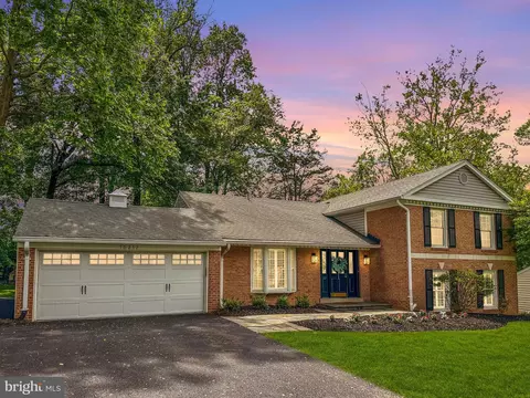 15212 Bitterroot Way, Rockville, MD 20853