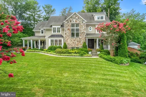 6616 Lybrook Ct, Bethesda, MD 20817