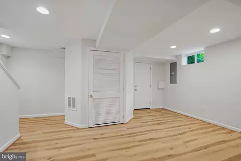 100 Parkside Rd, Silver Spring, MD 20910 photo 40