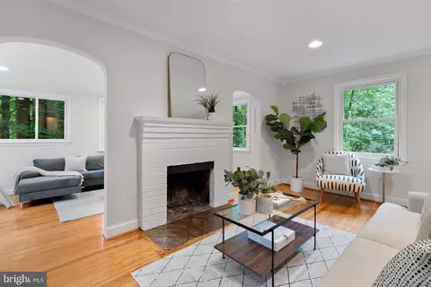 100 Parkside Rd, Silver Spring, MD 20910 photo 18