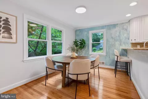 100 Parkside Rd, Silver Spring, MD 20910 photo 5