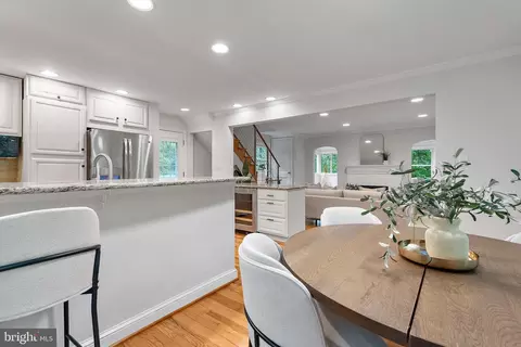100 Parkside Rd, Silver Spring, MD 20910 photo 7