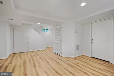 100 Parkside Rd, Silver Spring, MD 20910 photo 41