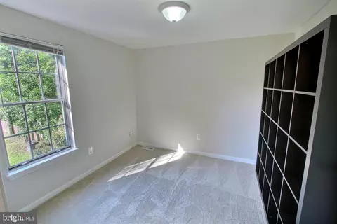 Other - 813 Pointer Ridge Dr, Gaithersburg, MD 20878 photo 9 of 12