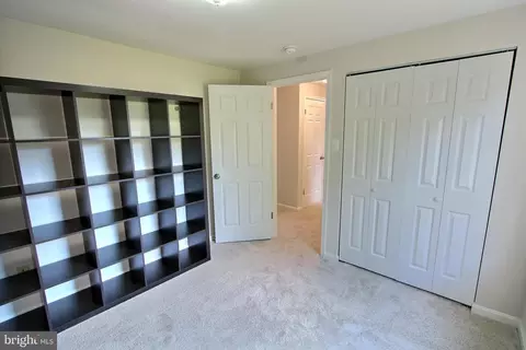 Bedroom - 813 Pointer Ridge Dr, Gaithersburg, MD 20878 photo 4 of 6