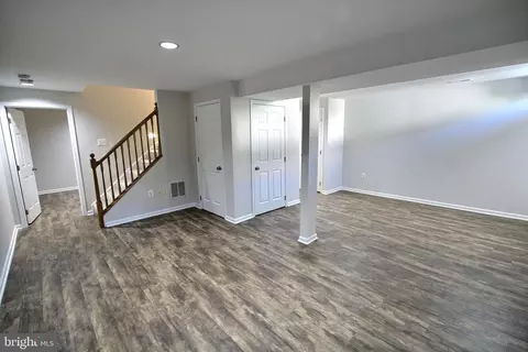 Other - 813 Pointer Ridge Dr, Gaithersburg, MD 20878 photo 11 of 12