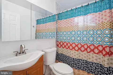 Bath - 12812 Crisfield Rd, Silver Spring, MD 20906 photo 1 of 2
